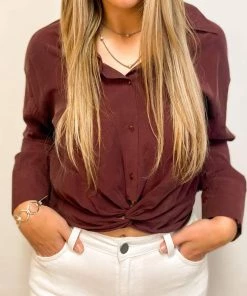 Discount 🌟 Kut From The Kloth 👩 women Callie Twist Front Top in Deep Burgundy 🌟