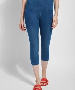 New ๐ฅ Lysse ๐ฉ women Denim Capri In Mid Wash ๐งจ
